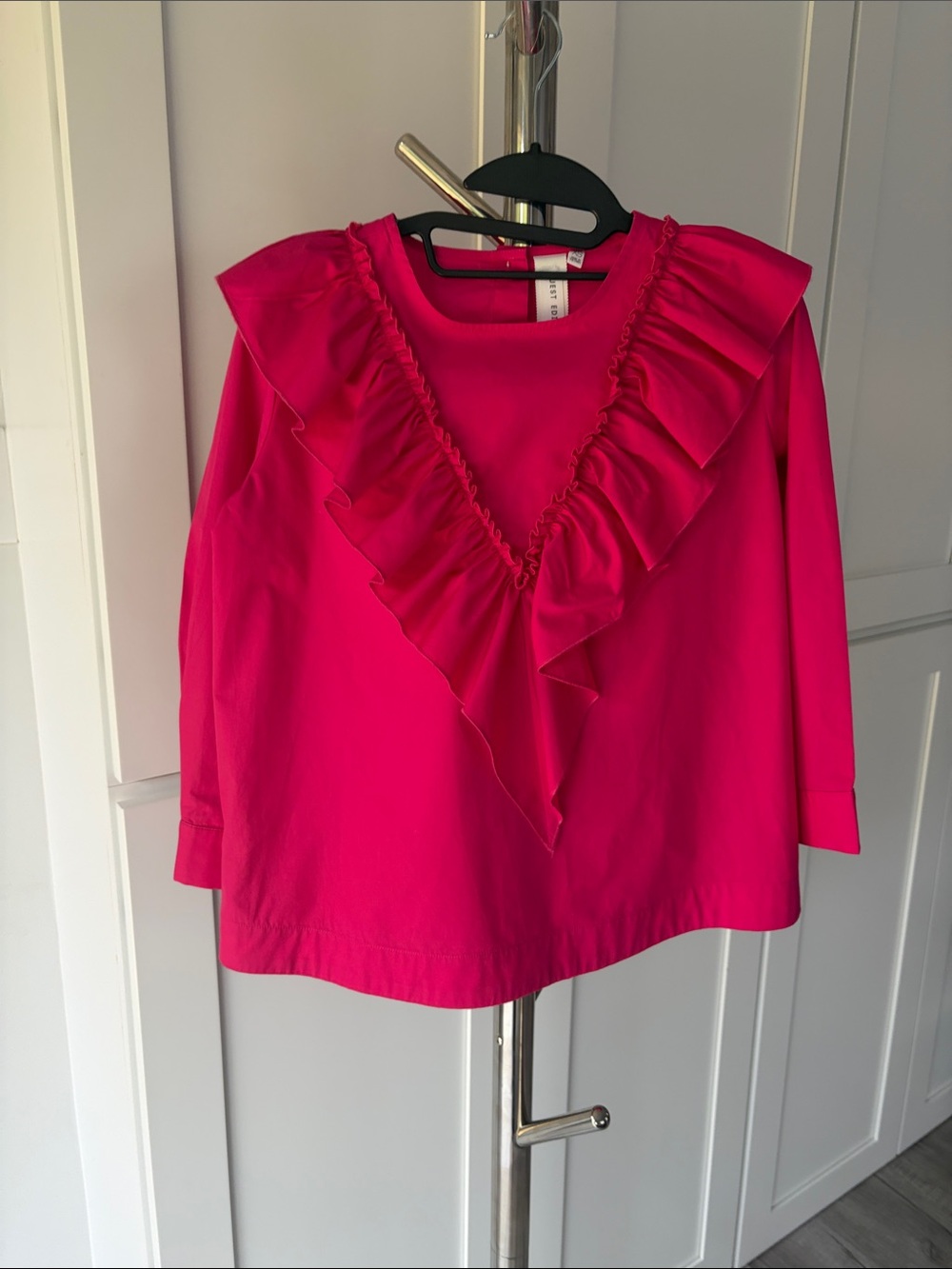 Guest Editor by Anthropologie Bright Hot Pink Ruffle V-Neck Blouse, Size XS.